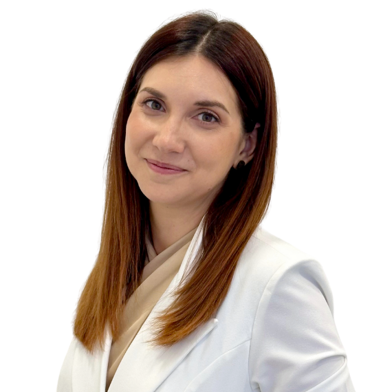 Dr.ª Carolina Queiroz